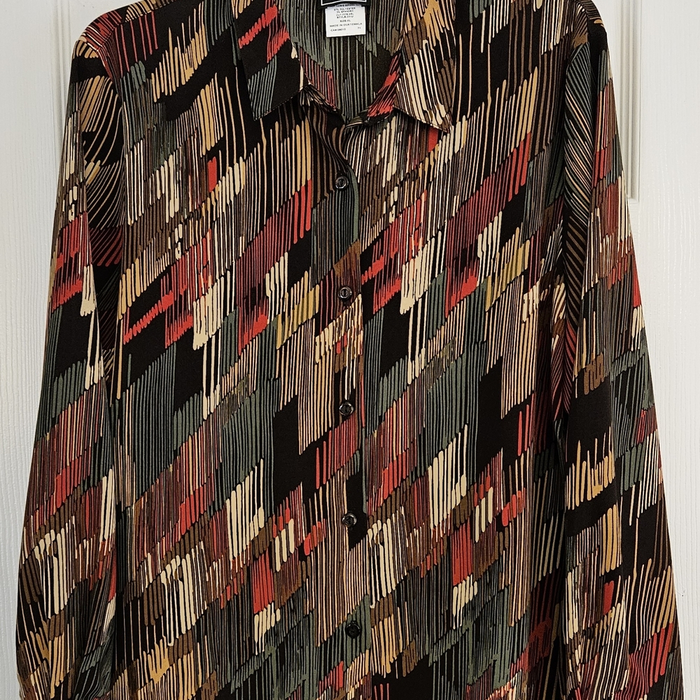 Southern Lady Multicolor Geometric Pattern Shirt Blouse.  Size XL.